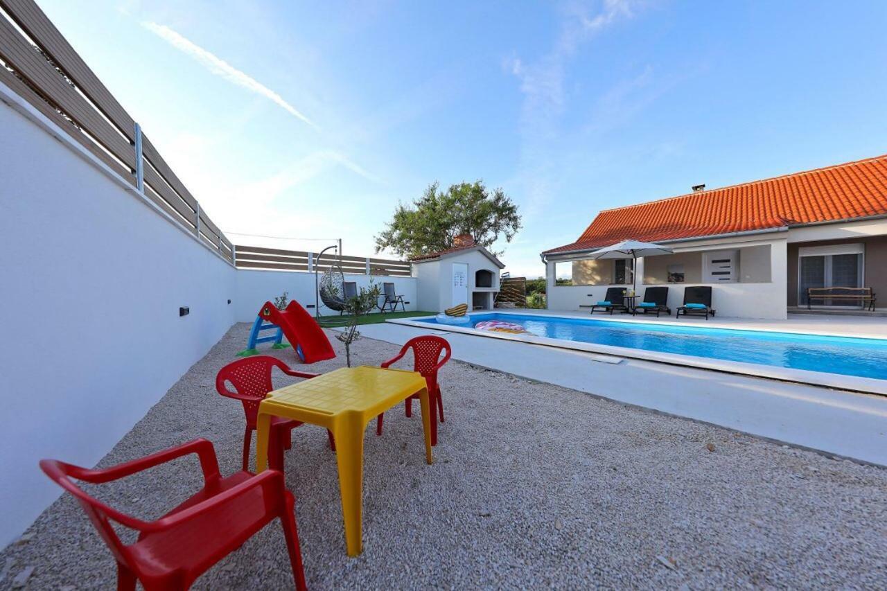 Holiday House Mia Murvica  Exterior photo